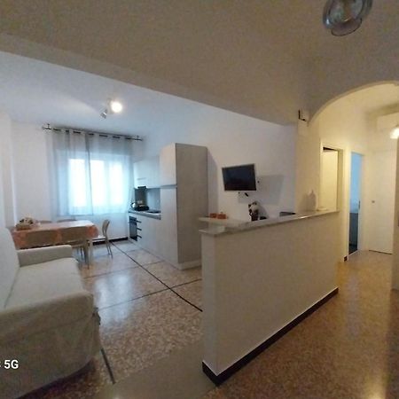 A Casa Di Anna Finale Ligure Exterior foto