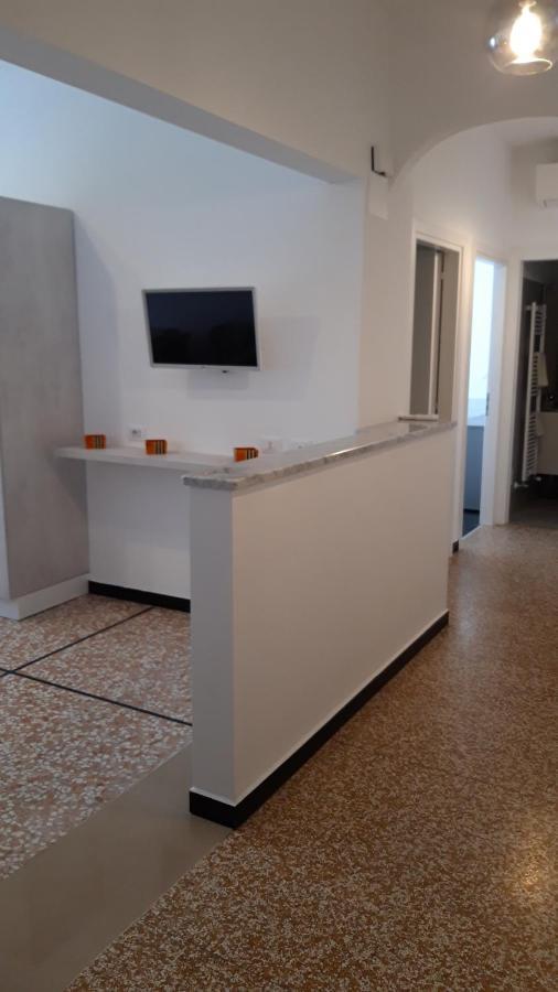 A Casa Di Anna Finale Ligure Exterior foto